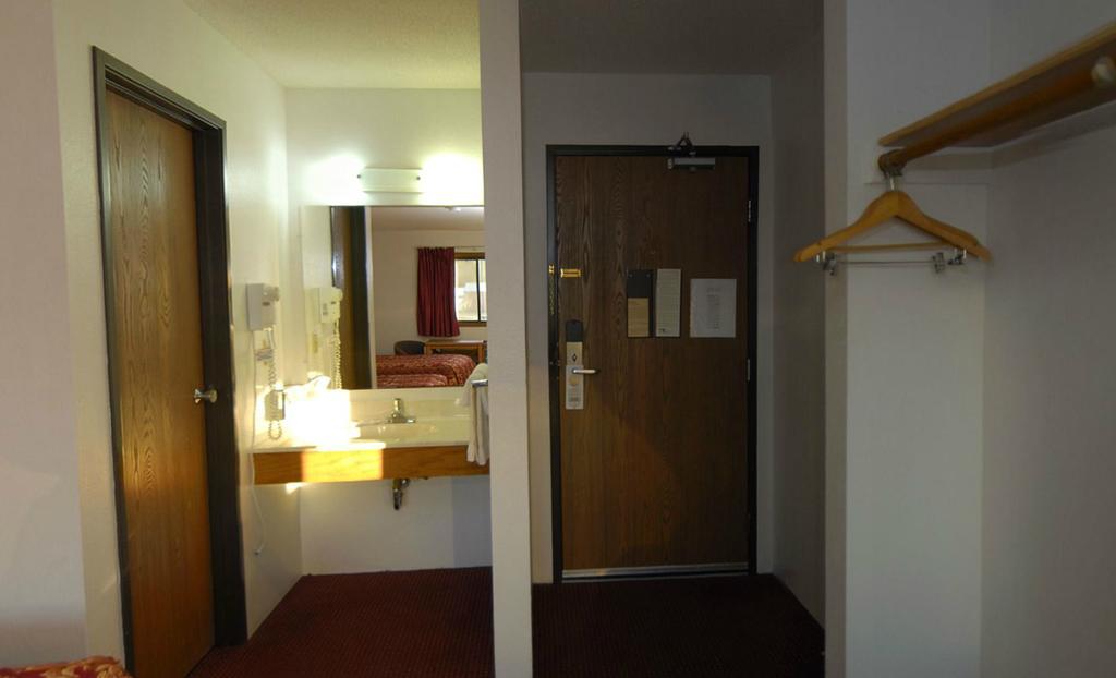 Rodeway Inn Brainerd Extérieur photo